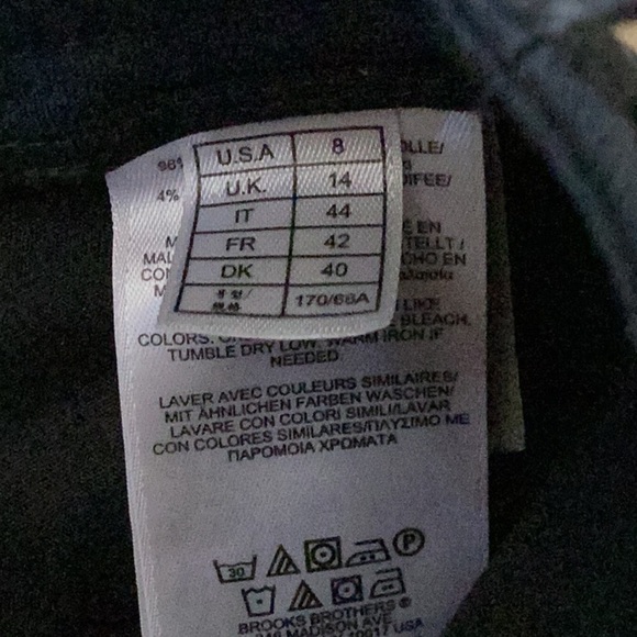 Brooks Brothers advantage chino stretch slacks-SZ 8
Waist 15”
Inseam26” - Picture 4 of 5